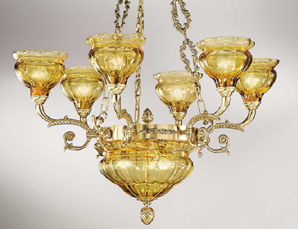 Lampadario a sospensione in ottone.